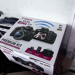 Canon EOS Rebel T7 DSLR Camera Premium Kit 