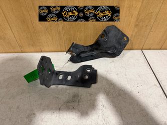 2017 2018 2019 2020 2021 2022 Ford F-250, F250, F-350, F350 Rear Bumper Passenger Side Right Side Bracket