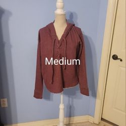 Womens Medium Sweatshirt 