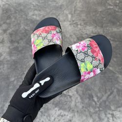 Gucci Slides 