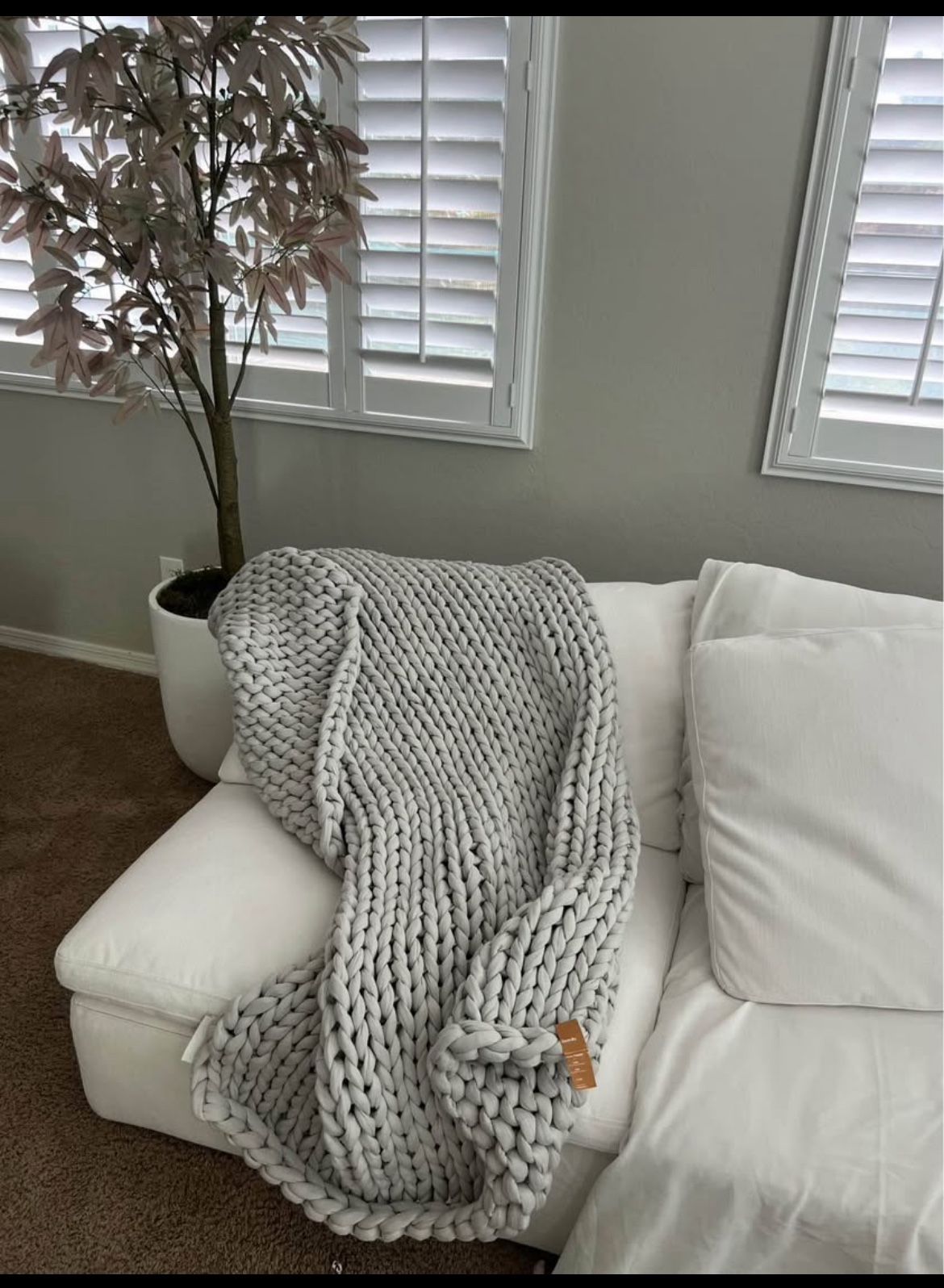 25 Pound Weighted Knitted Blanket