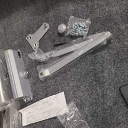 Aluminum Heavy

Duty Closer

Standard Arm

