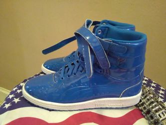 Brand new never worn puma leather hi tops size 10/1/2