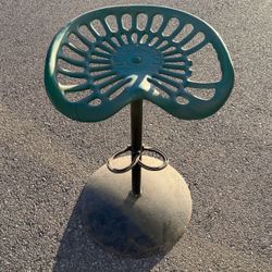 Cast Iron Tractor Seat barstool Deering