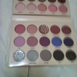 Brand New Eyeshadow Pallettes