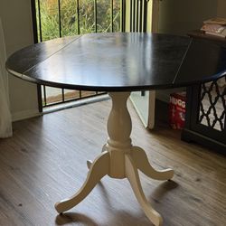 Round Kitchen Table With Side Leafs