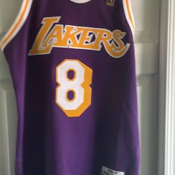 Authentic Kobe Bryant Jersey Size 40