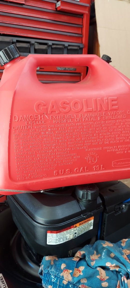 5 Gas Gallon.
