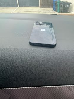 Apple iPhone Black Dual Camera