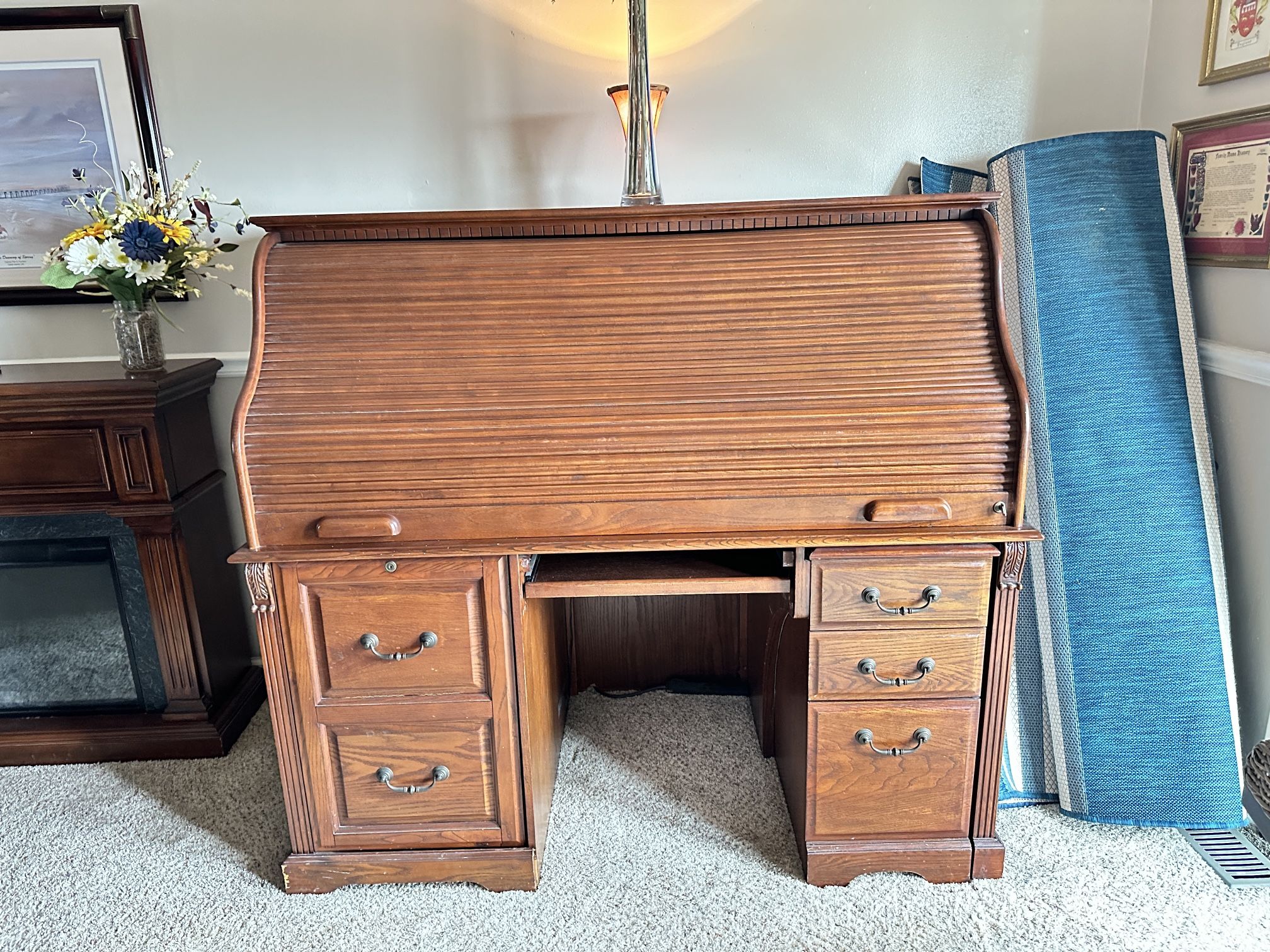 Beautiful Roll Top Desk. Top Part Locks For Security