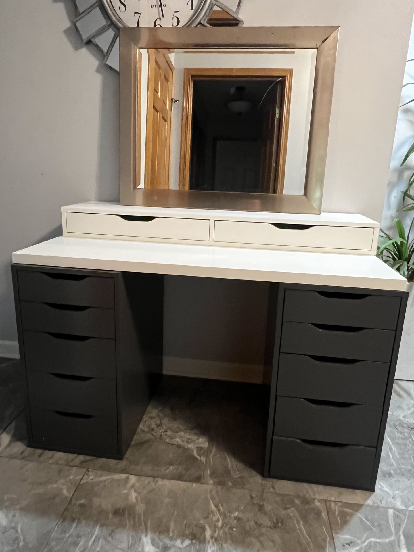 Beautiful Makeup Vanity No Holds