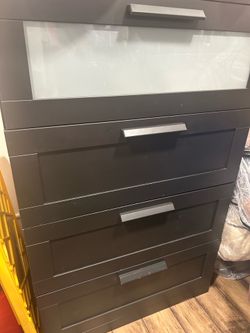 Chest drawer
