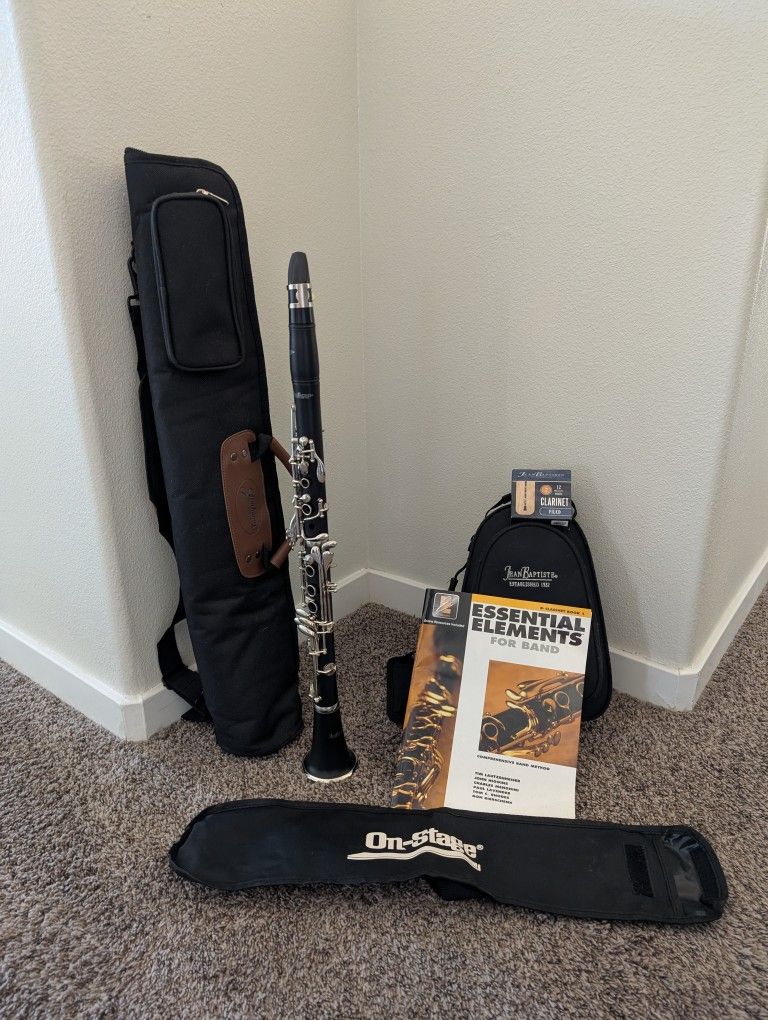 Clarinet And Bag Set Up