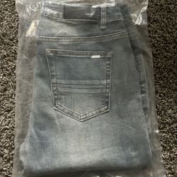 AMIRI Men's Blue Denim Jeans Logo Embroidered Light Wash 5-Pocket Design