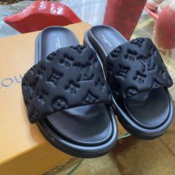Louis Vuitton Pillow Monogram Slides Black lv 