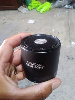 Chromecast Spotlight Bluetooth speaker