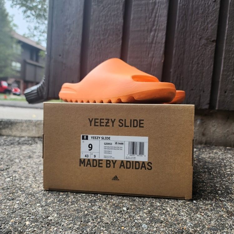 yeezy slides enfora orange