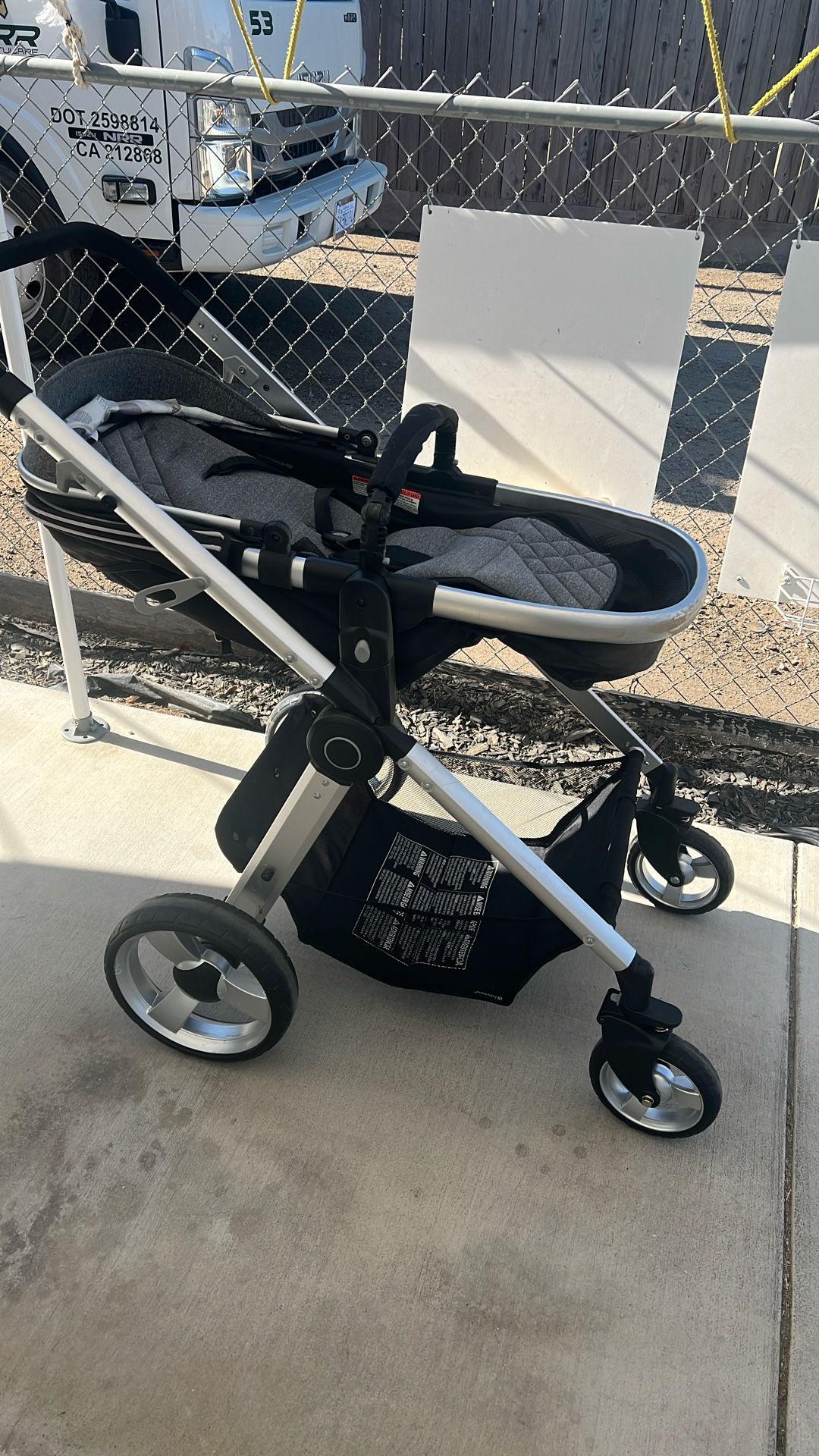 Stroller 