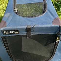 Pet Pen. 24 X20x18. Holly Area