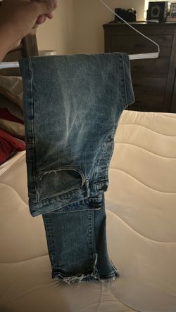 regular slim flit purple jeans size 34 no front tag cut at the bottom sides