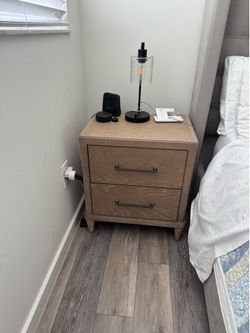 2 bedside tables