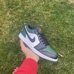 Green Toe Jordan 1 