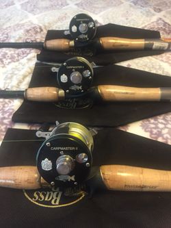 Carpmaster 2 reels on bps extreme rods Abu garcia 6500 for Sale in
