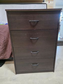 Upright Dreeser