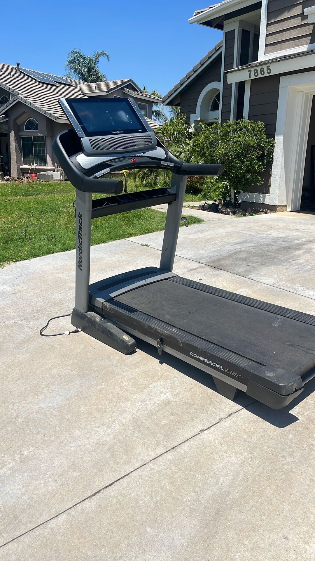 Nordictrack Commercial 2950 Treadmill