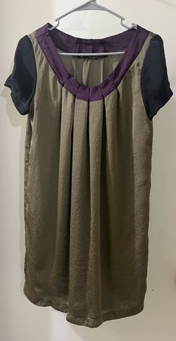 Woman’s (M) dress