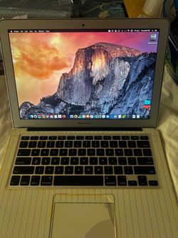 Mac Book Air 13”