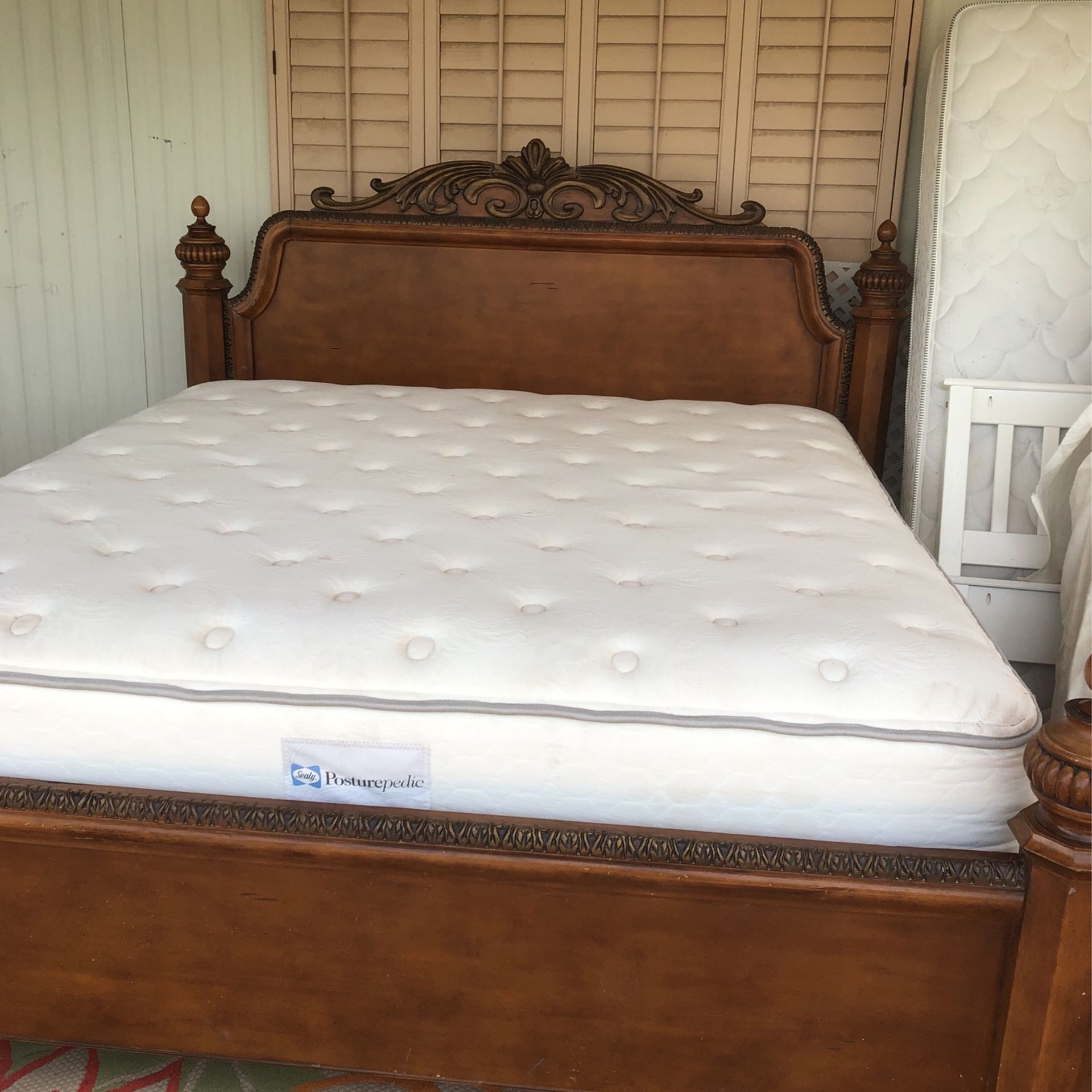 King Size Bed With Mattress And Box Springs