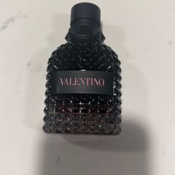 Valentino Cologne