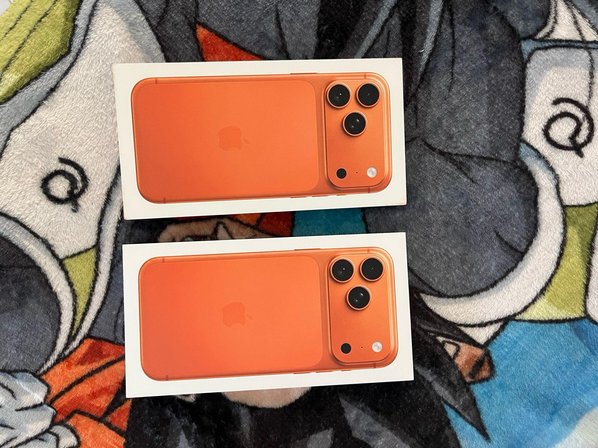 Apple iPhone 17 Pro Max 512GB Cosmic Orange Unlocked Brand New I can meet You