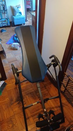 Inversion table