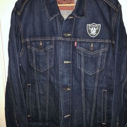 Levi's X RAIDERS NFL FOOTBALL DENIM JEAN TRUCKER JACKET Size XL Men's