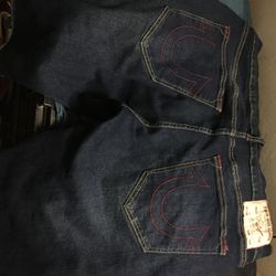True Religion Jean Shorts Sz.36 (OBO)