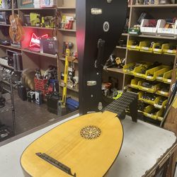 2008 Jason Petty 8 Course Renaissance Lute