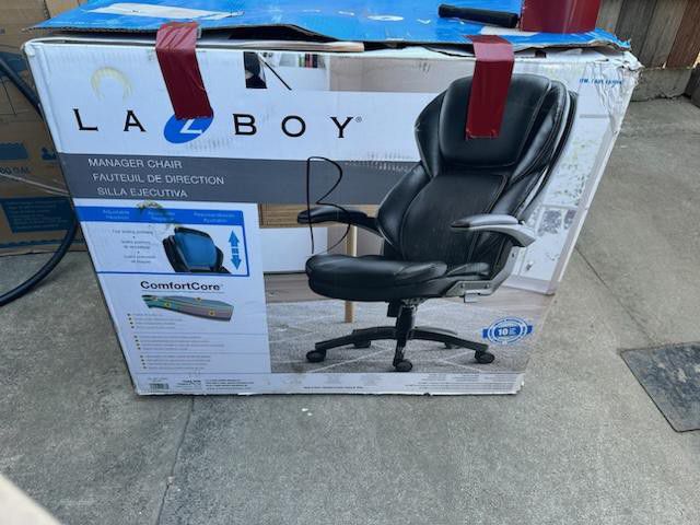 Lazy Boy Office Chair New 