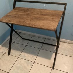 Foldable Desk