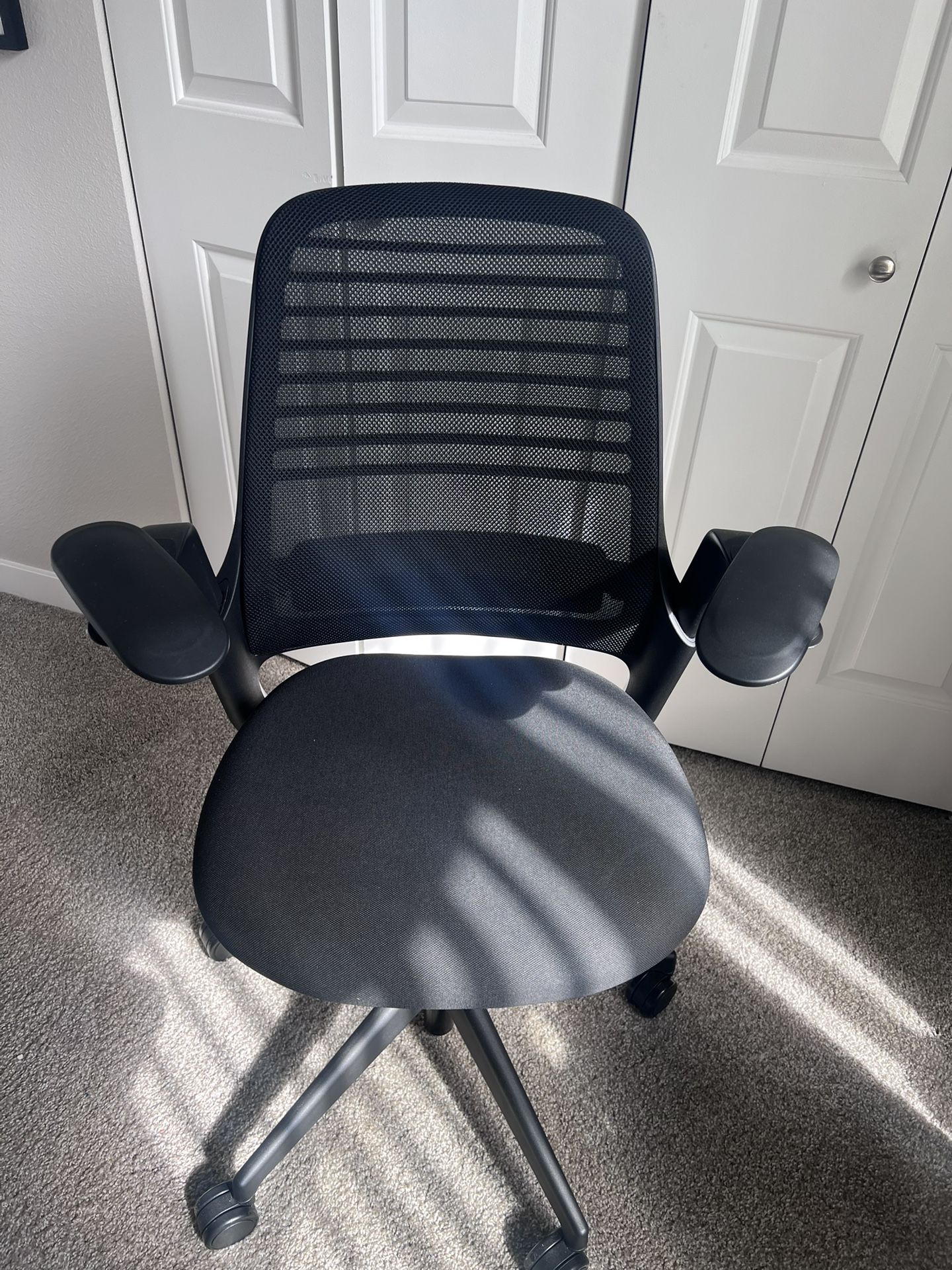 Steelcase Series 1 Office Chair