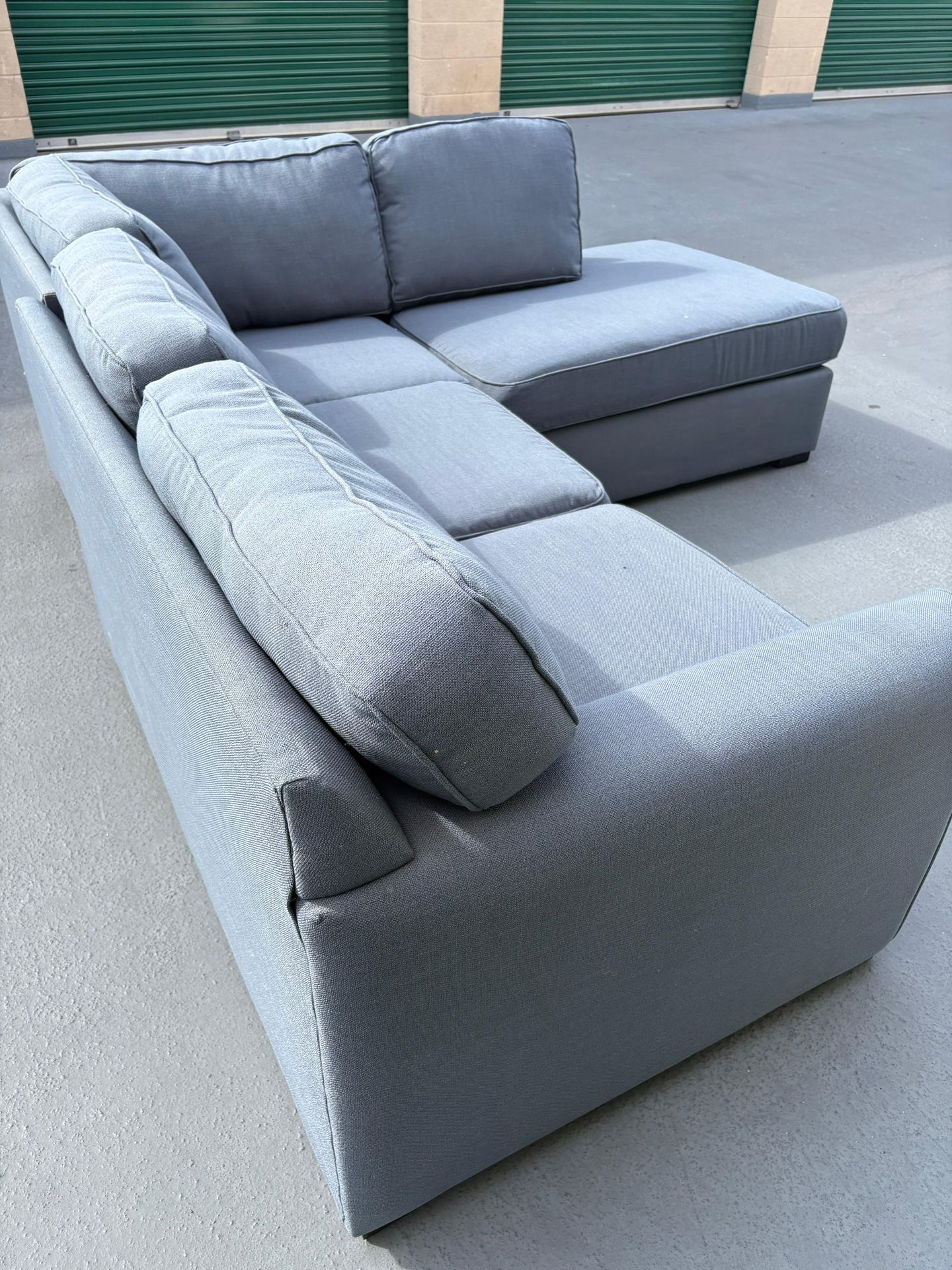 Like New Sectional- Living Spaces 🛻Delivery Available🛻