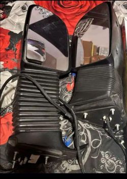 2 GMC Sierra 2500 heavy duty extending towing mirrors read info