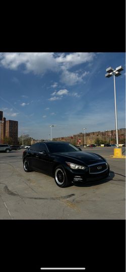 Infiniti Q50
