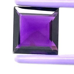 Genuine 16-19 Carat Amethyst Gemstone 