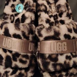 Brand NEW fluffy  Ugg  Sandals