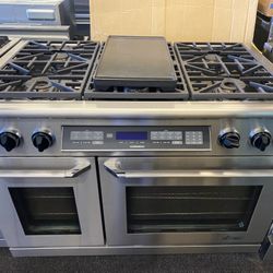 48INCH DACOR RANGE /STOVE 