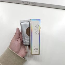Becca Cosmetics Light Shifter 5.5 Dewing Tint Illuminating Moisturizer 
