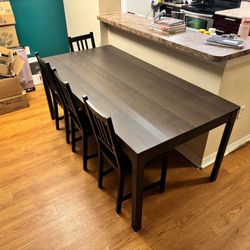 Ikea’s EKEDALEN Extendable Dining Table + 4 Chairs