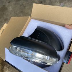 Mk6 VW  Golf/gti Mirror Turn Signals OEM